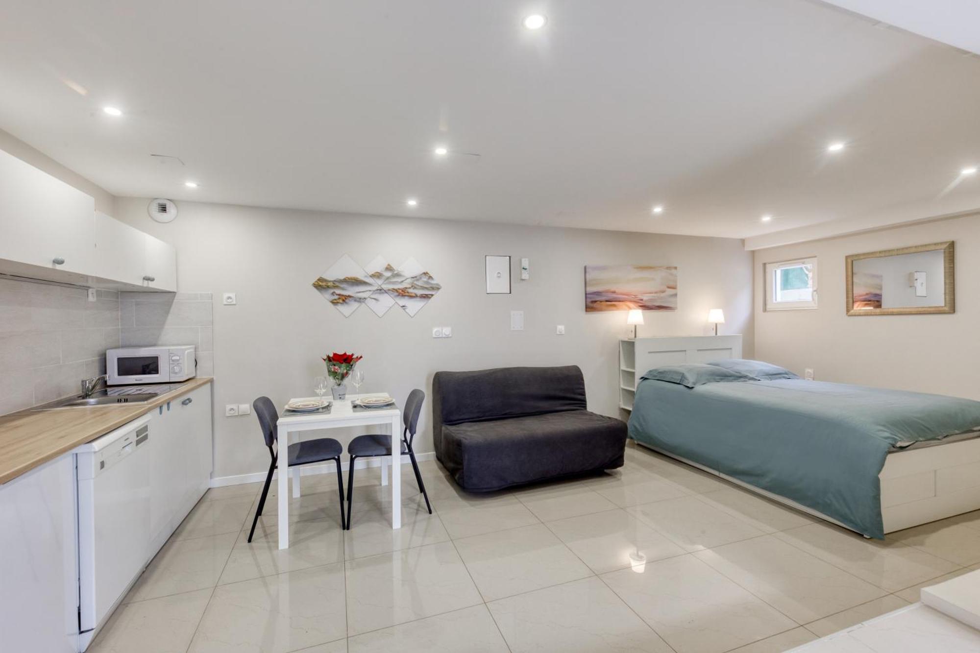 Studio Cosy - 35M2 - Paris -Disneyland - Rer A Нуази-ле-Гран Экстерьер фото