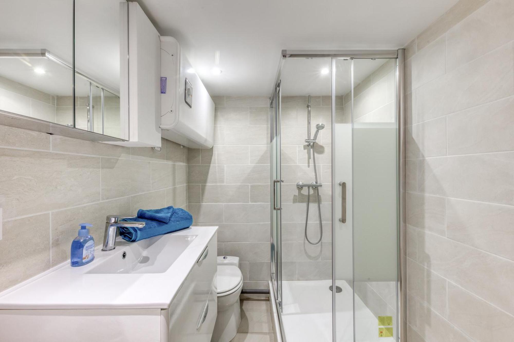 Studio Cosy - 35M2 - Paris -Disneyland - Rer A Нуази-ле-Гран Экстерьер фото